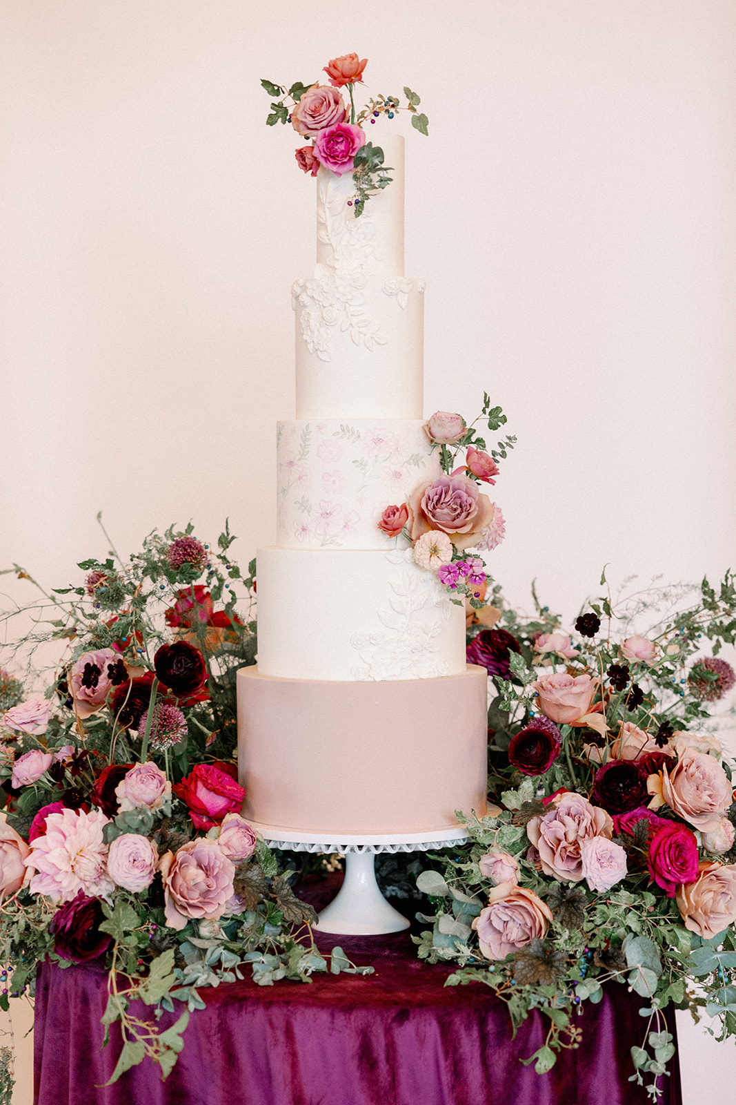 beautiful wedding cake at the lake house on Canandaigua wedding 