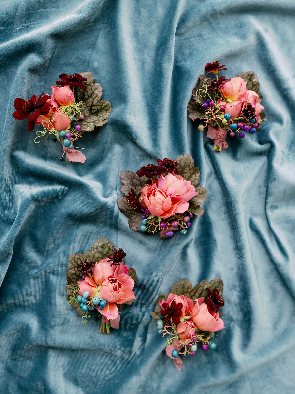 corsage details at the stunning lake house wedding on Canandaigua 