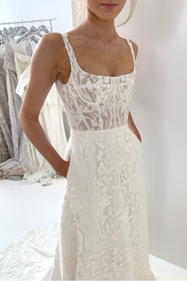Vagabond Windsor Wedding Gown | Lovely Bride | Verve Event Co. #2020bridalfashion #bridalstyle #fashiontrends