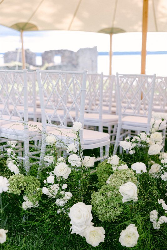 ceremony floral details