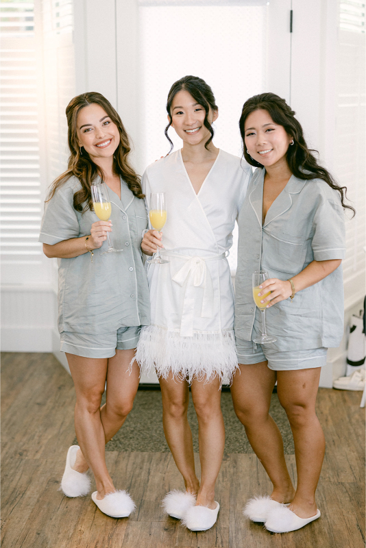 bride with bridesmaids