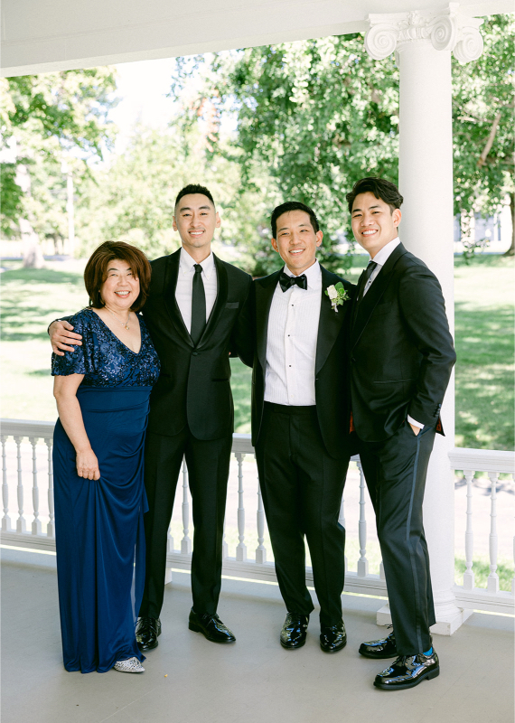 groom with family