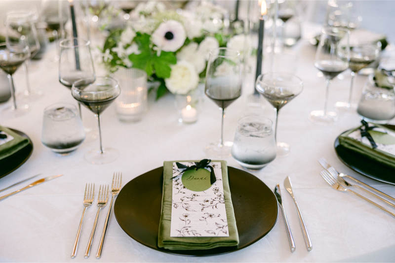 cocktail hour table setting