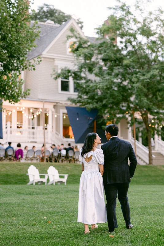 inns of aurora wedding details