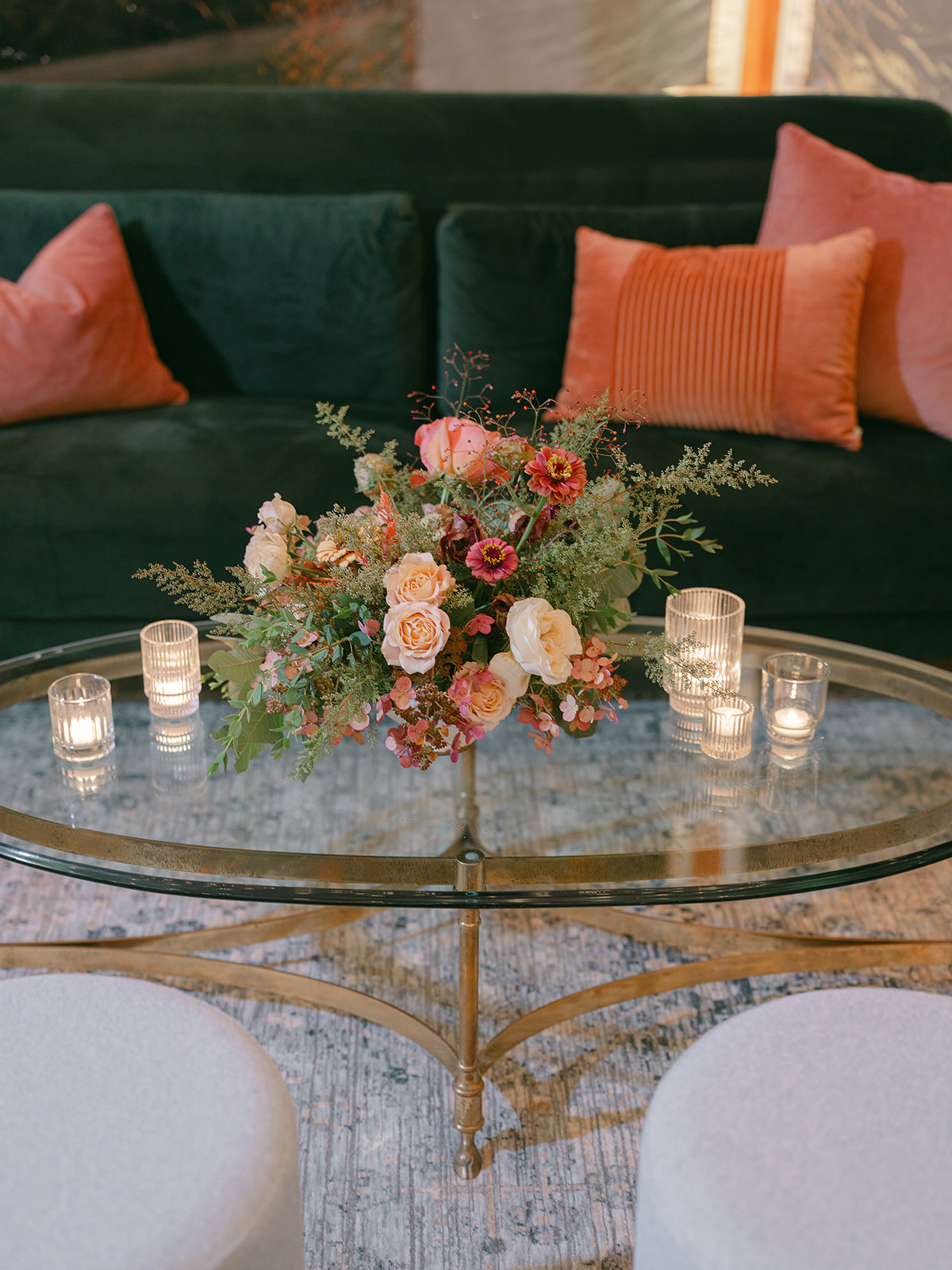 Lounge seating centerpiece with fall wedding design at Inns of Aurora.